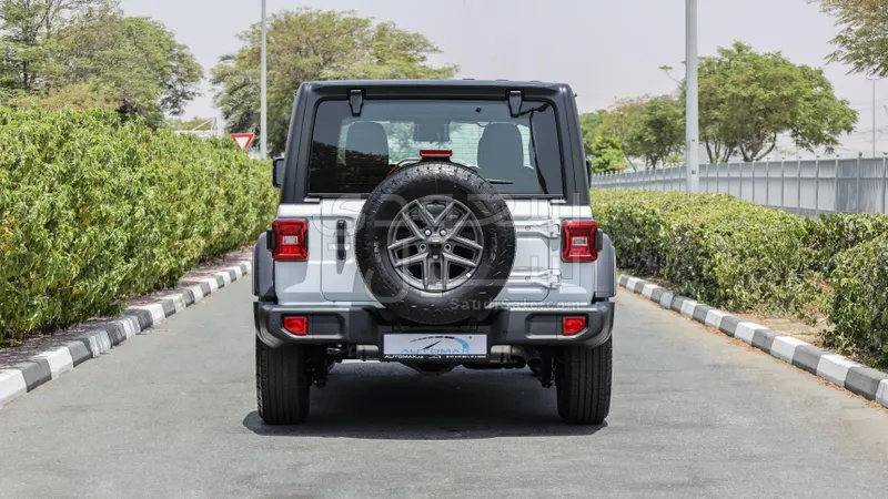 2025 جييب رانجلر سبورت بلس