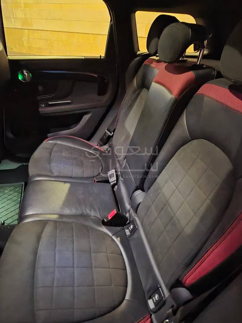 2017 ميني كونتري مان جون كوبر وركس