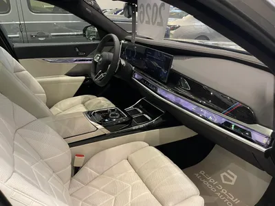 2026 بي ام دبليو الفئة السابعة 735أي