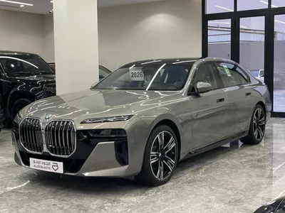 2026 بي ام دبليو الفئة السابعة 735أي