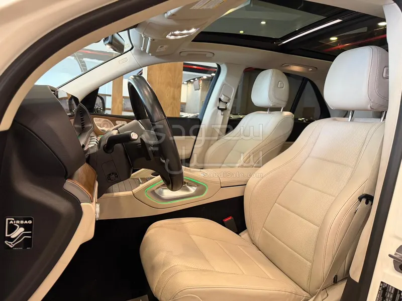 2022 مرسيدس - بنز جي إل إي 350