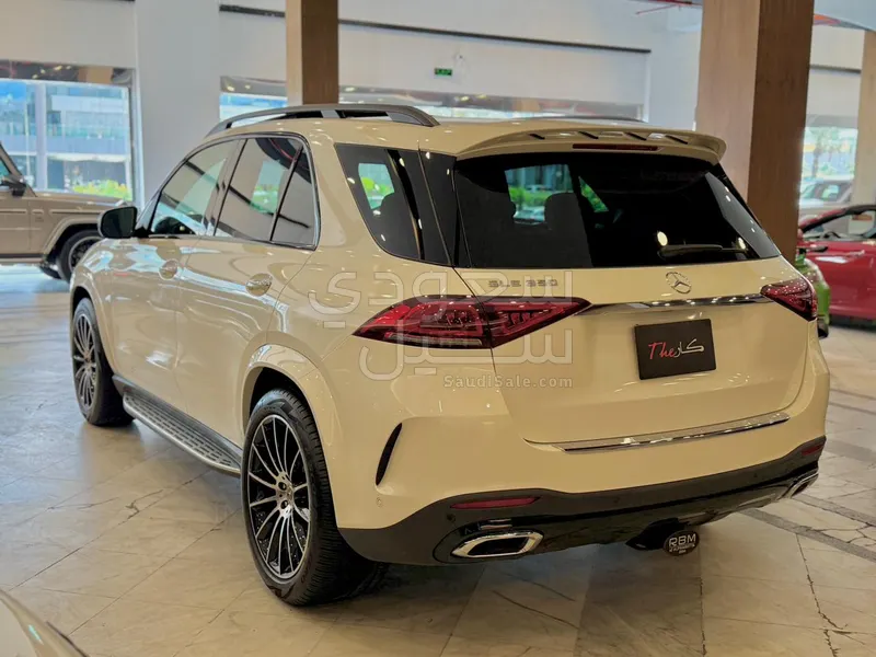 2022 مرسيدس - بنز جي إل إي 350