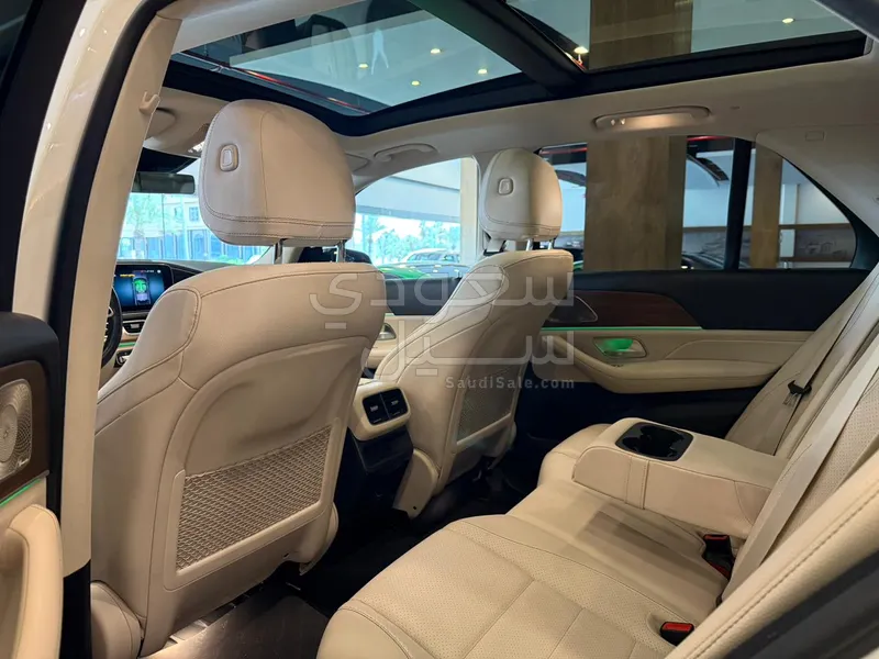 2022 مرسيدس - بنز جي إل إي 350