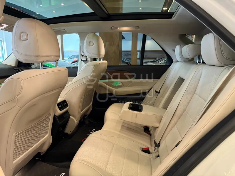 2022 مرسيدس - بنز جي إل إي 350