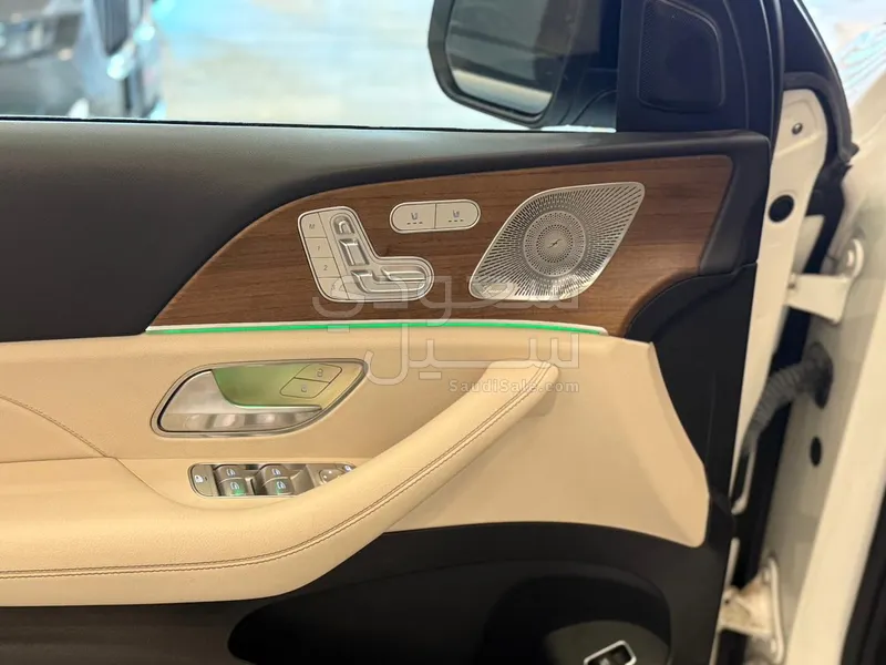 2022 مرسيدس - بنز جي إل إي 350