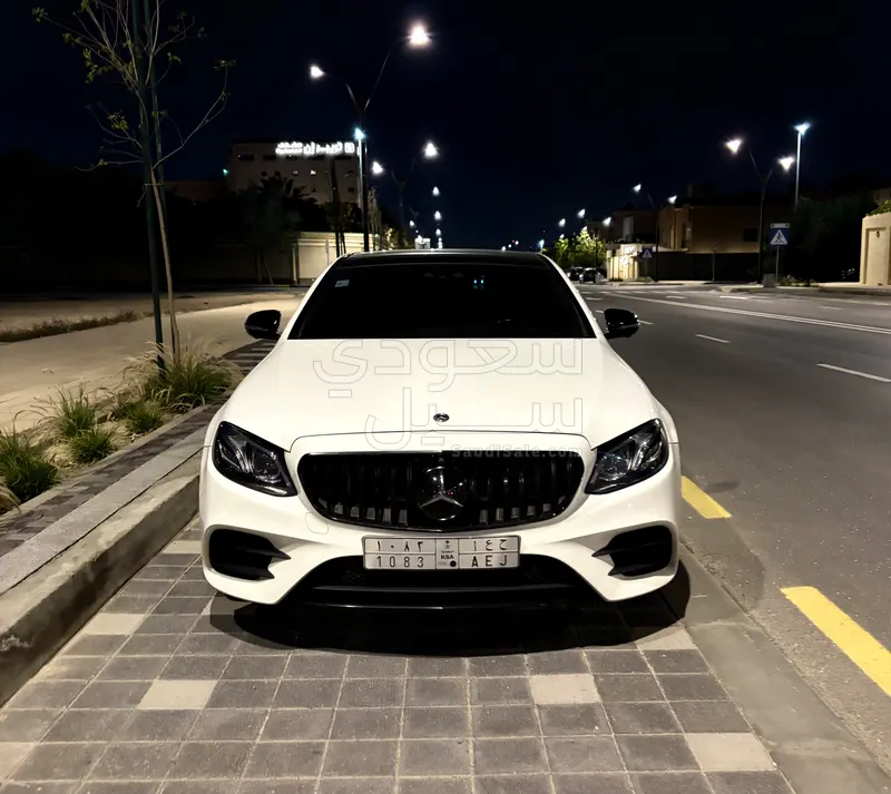 2017 مرسيدس - بنز إي 400 أي إم جي