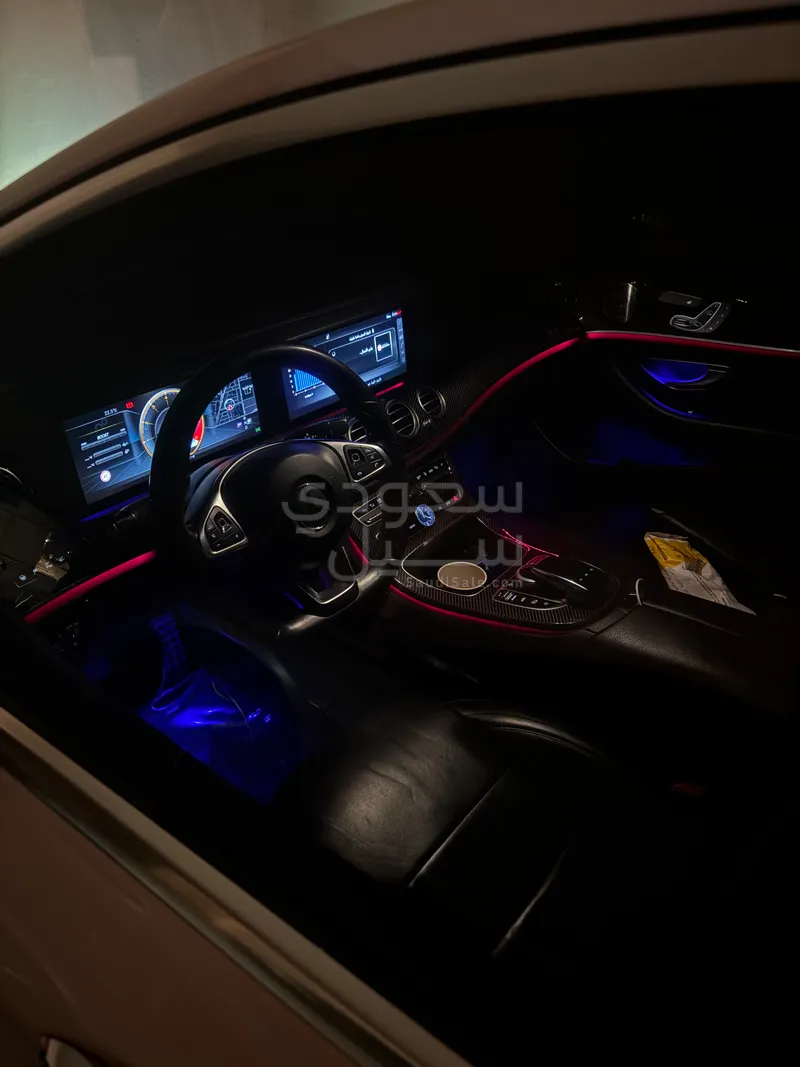 2017 مرسيدس - بنز إي 400 أي إم جي