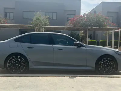 2025 بي ام دبليو الفئة ام إم 5