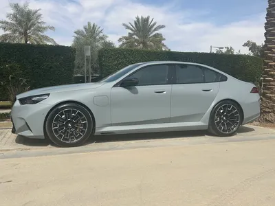 2025 بي ام دبليو الفئة ام إم 5