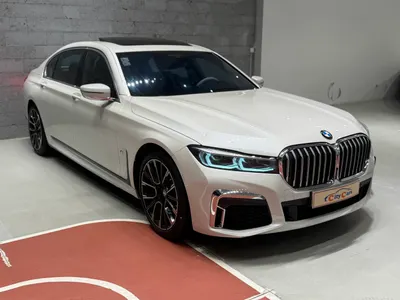 2020 بي ام دبليو الفئة السابعة 730 إل أي