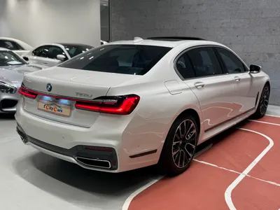 2020 بي ام دبليو الفئة السابعة 730 إل أي