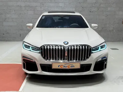 2020 بي ام دبليو الفئة السابعة 730 إل أي