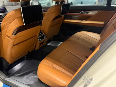 2020 بي ام دبليو الفئة السابعة 730 إل أي