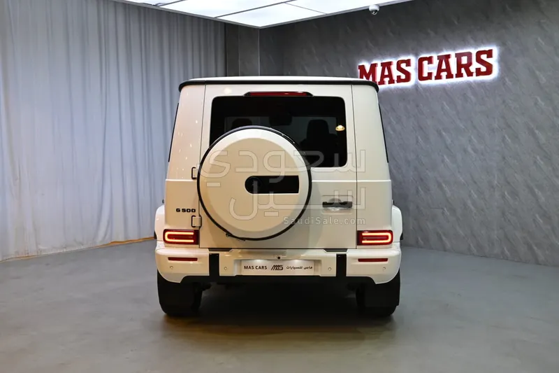 2025 مرسيدس - بنز جي 500