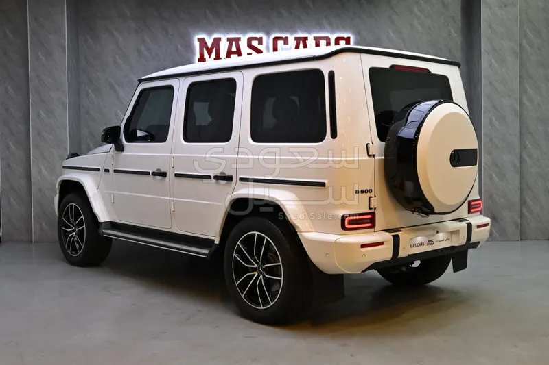 2025 مرسيدس - بنز جي 500