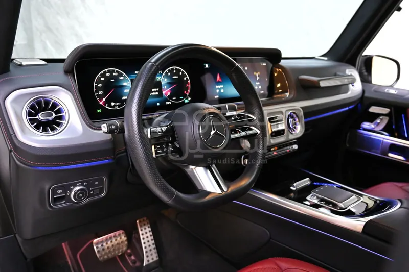 2025 مرسيدس - بنز جي 500