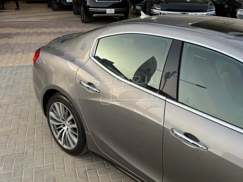 2014 Maserati Quattroporte 330