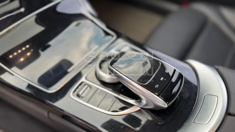 2020 مرسيدس - بنز سي 200