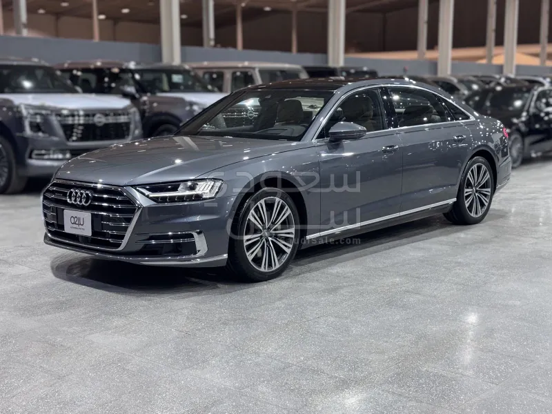 2019 اودي اي 8 ال 55تي اف اس أي