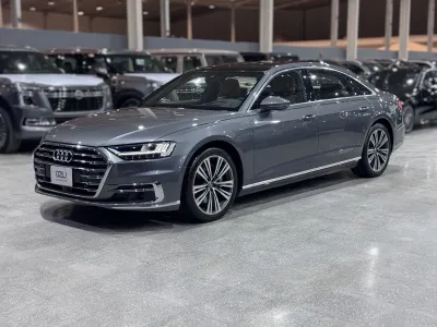 2019 اودي اي 8 ال 55تي اف اس أي