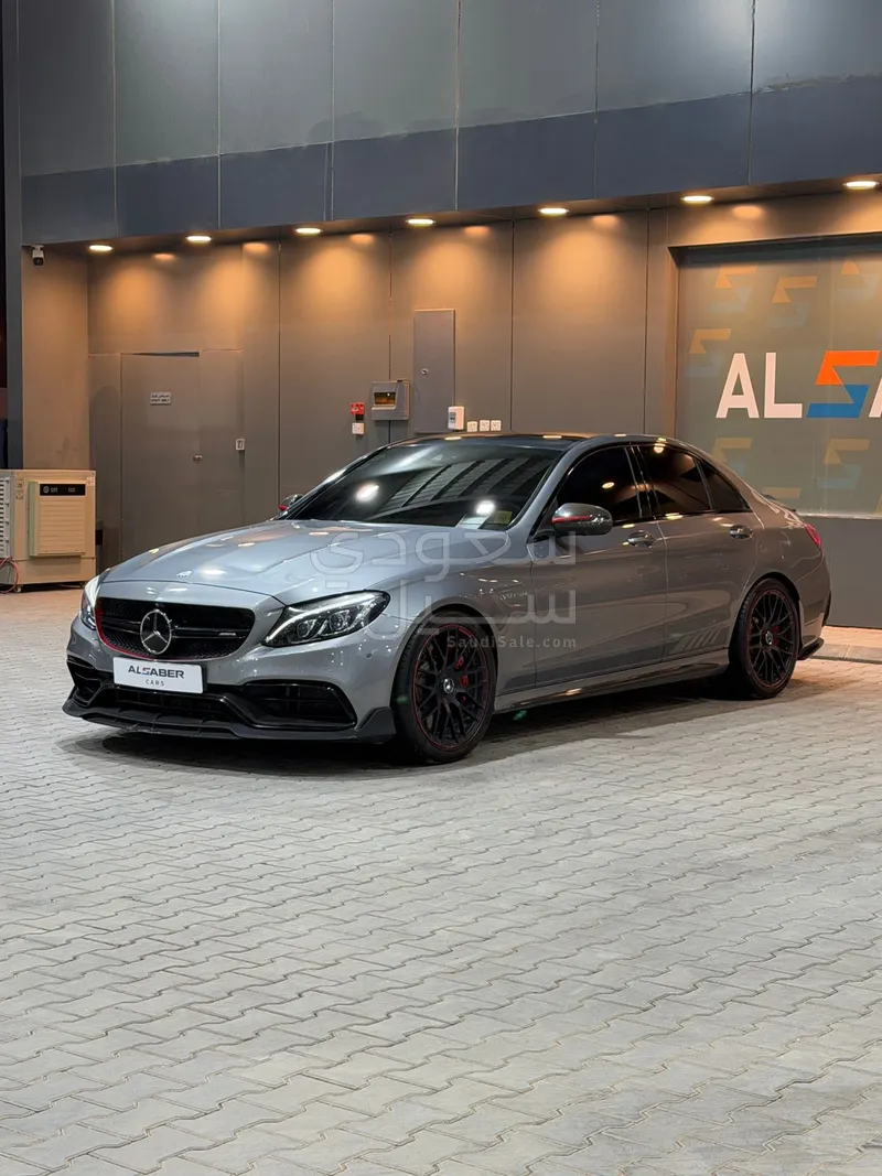 2016 مرسيدس - بنز سي 63إٍس أي إم جي