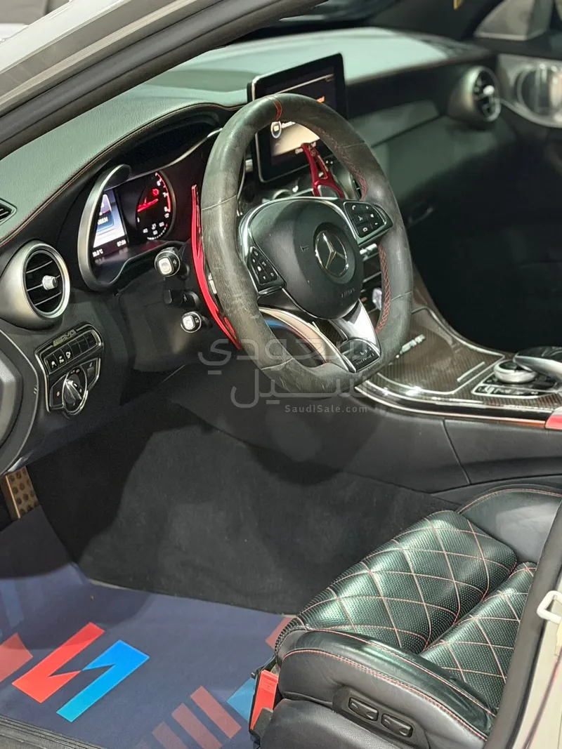 2016 مرسيدس - بنز سي 63إٍس أي إم جي