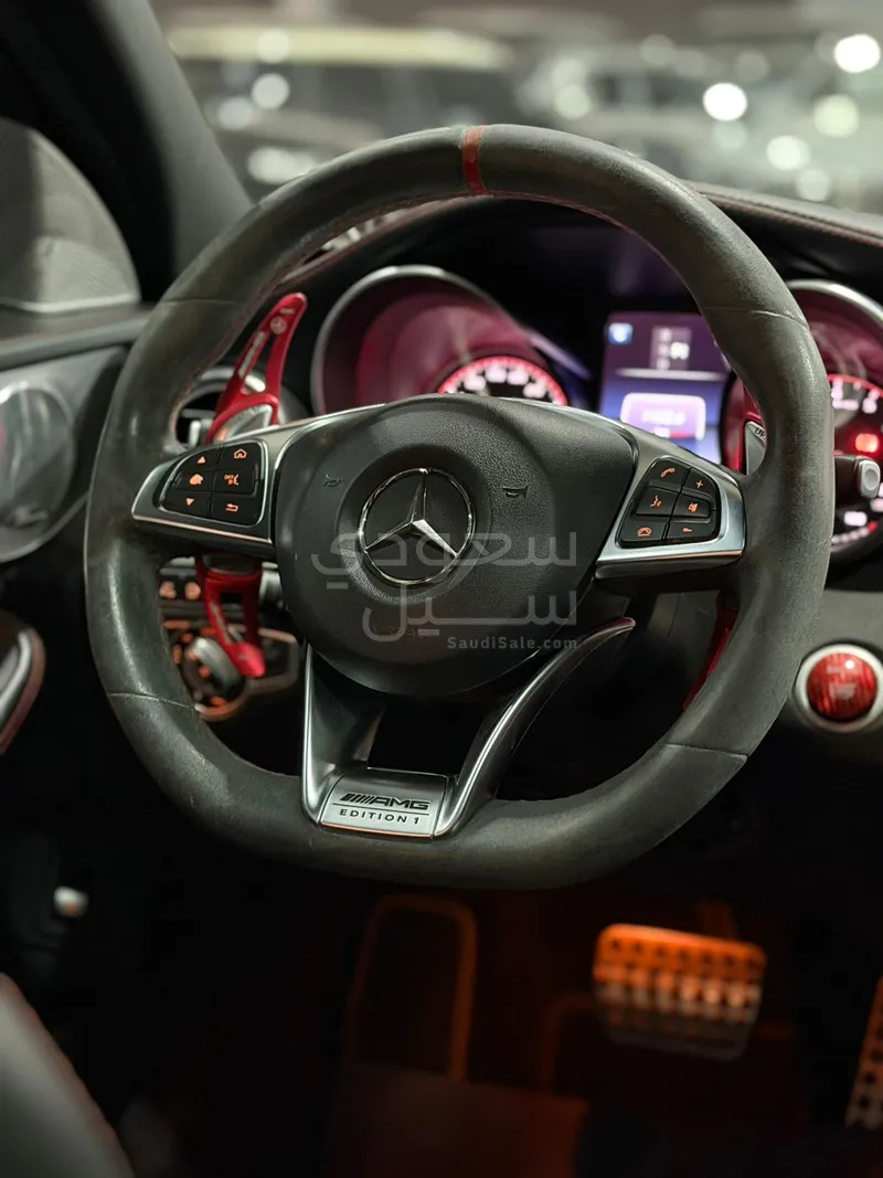 2016 مرسيدس - بنز سي 63إٍس أي إم جي