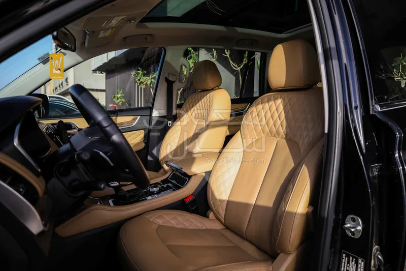 2020 ام جي ار اكس 8