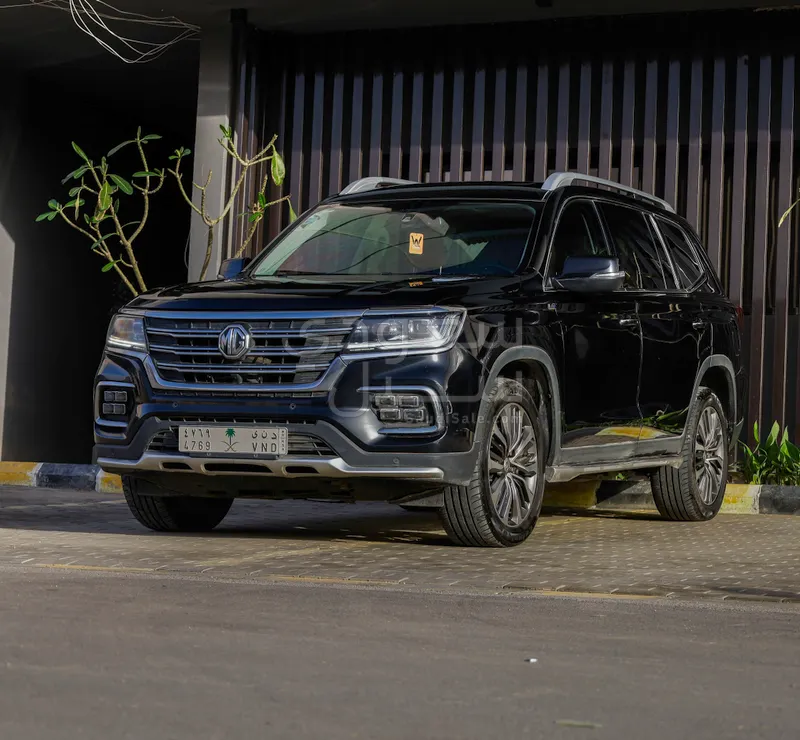 2020 ام جي ار اكس 8