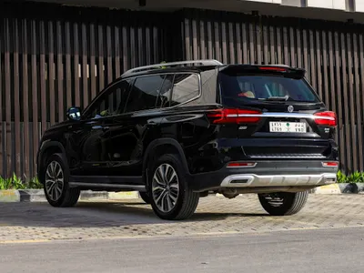 2020 ام جي ار اكس 8