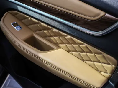 2020 ام جي ار اكس 8