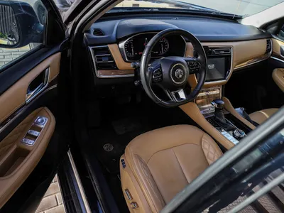 2020 ام جي ار اكس 8