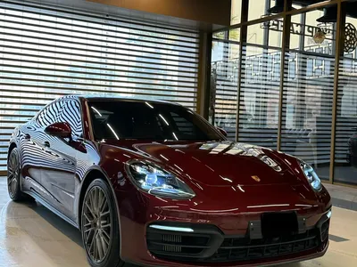 2022 بورش بانميرا بلاتنيوم اديشن