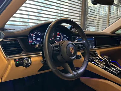 2022 بورش بانميرا بلاتنيوم اديشن