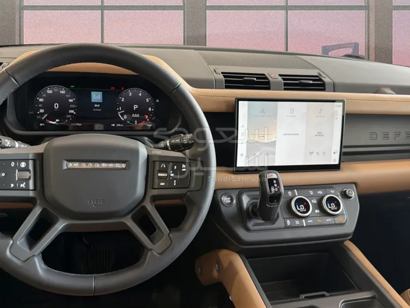 2025 لاند روفر ديفيندر 90