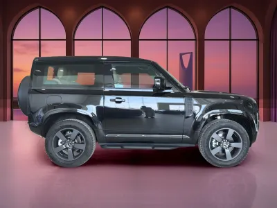 2025 لاند روفر ديفيندر 90