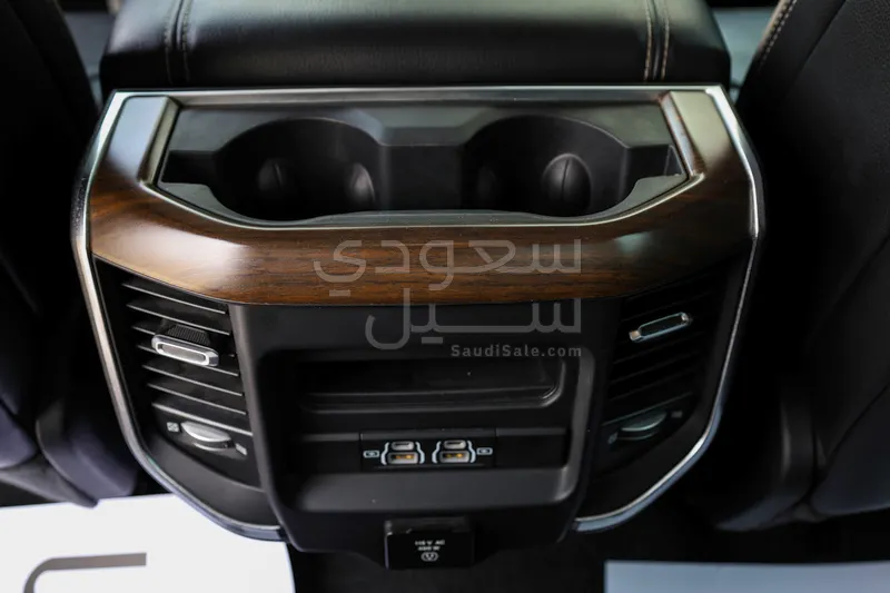 2022 Dodge Ram Laramie