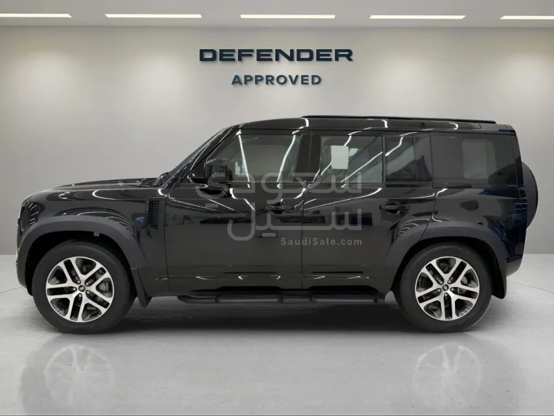 2025 لاند روفر ديفيندر اكس 110