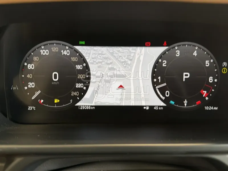 2024 لاند روفر ديفيندر اكس 110