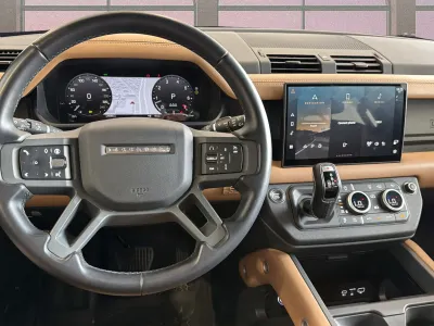 2024 لاند روفر ديفيندر اكس 110