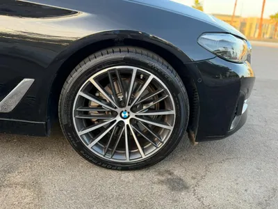 2022 بي ام دبليو الفئة الخامسة 520 أي