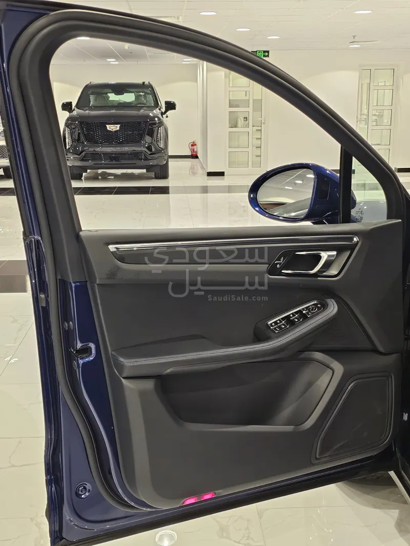 2025 بورش ماكان