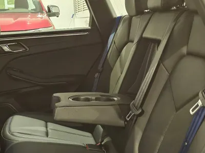 2025 بورش ماكان