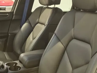 2025 بورش ماكان