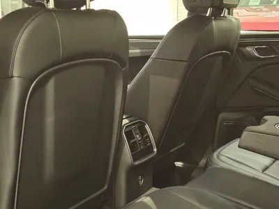 2025 بورش ماكان