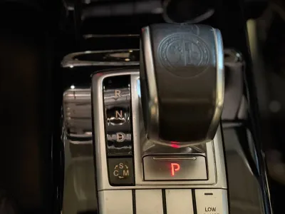 2017 مرسيدس - بنز جي 63 أي إم جي