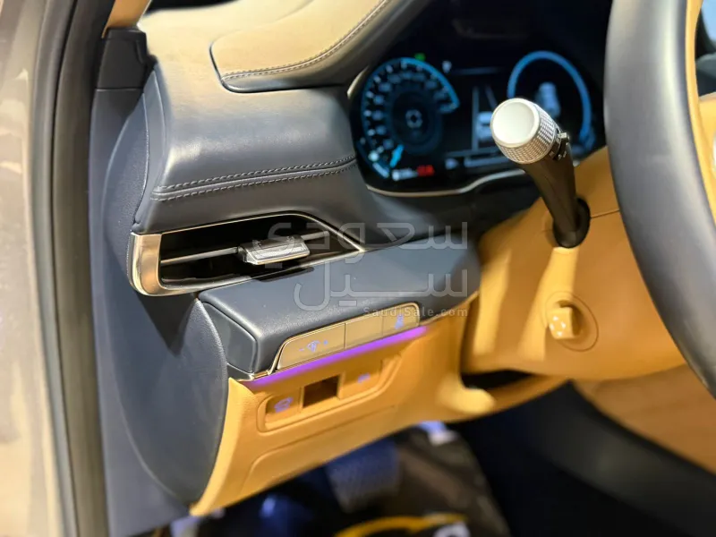 2023 جينيسيس جي في 80