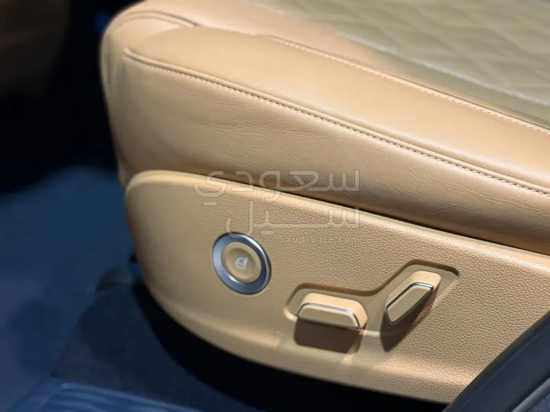 2023 جينيسيس جي في 80