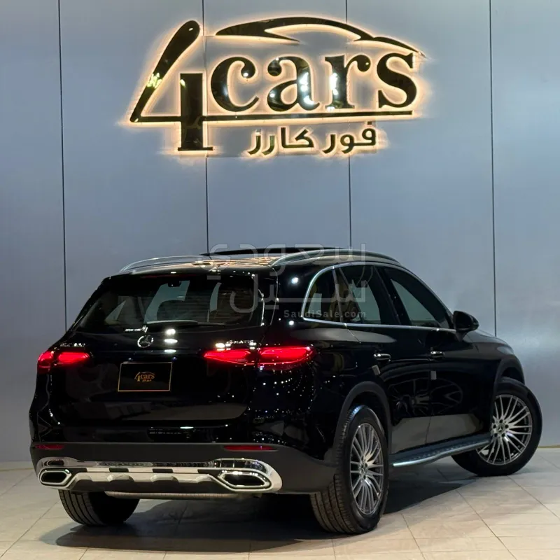 2025 مرسيدس - بنز جي إل سي 300