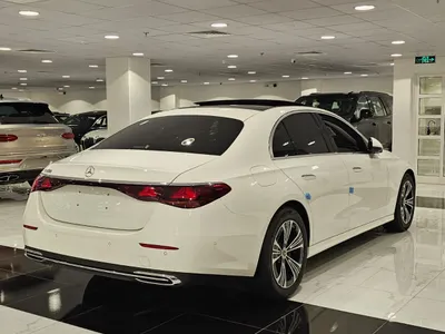 2025 مرسيدس - بنز إي 200